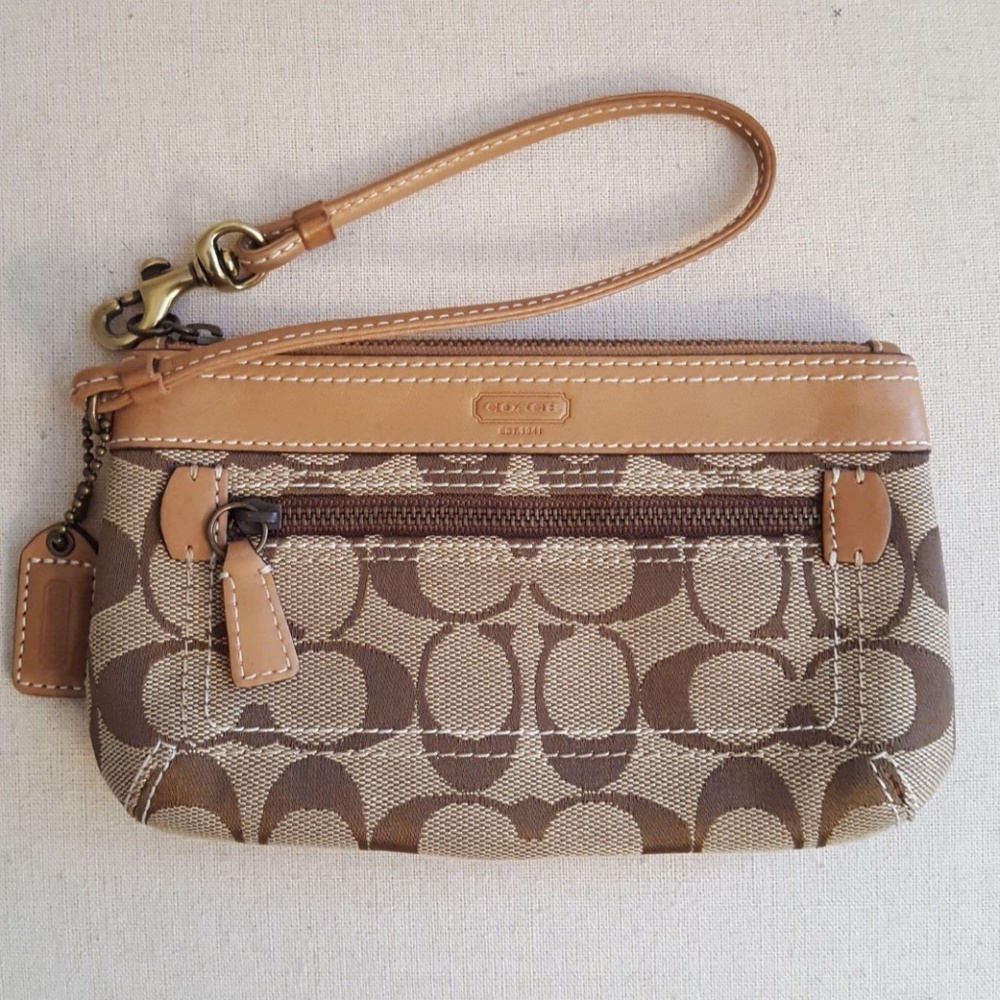 COACH Signature C Wristlet